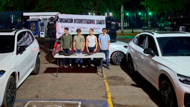 Detienen a 4 en posesión de armas largas y vehículos robados en Sinaloa; dos son menores 