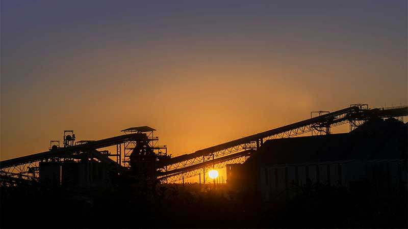 Sheinbaum reporta apagón masivo en la Península de Yucatán por falla de CFE 