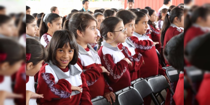 Concluyen días de descanso para más de 1 millón de estudiantes michoacanos 