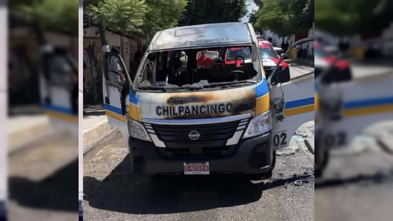 Crimen lanza ataques en Chilpancingo, Guerrero: queman unidades de transporte con mujeres y niñas en su interior; suspenden clases y transporte 