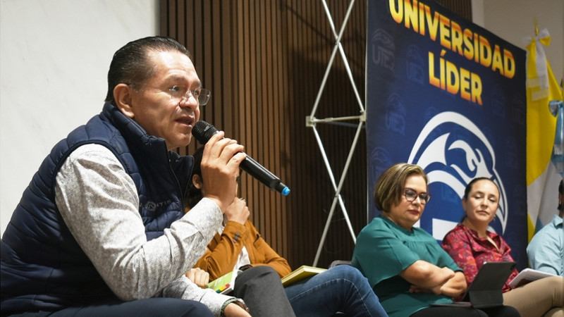 Fomentan salud mental y nutrición en Vive UTEQ 2025 