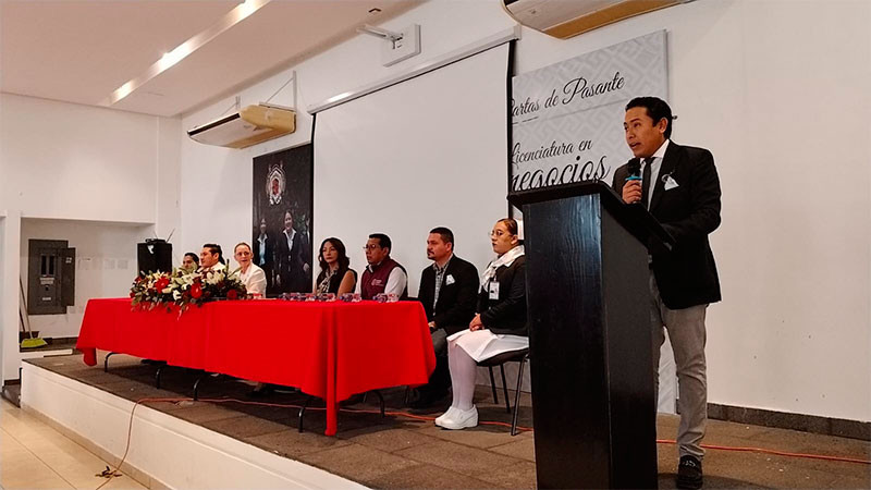 Inician en Uruapan Jornadas Académicas ISSSTE 2025 con enfoque en urgencias clínicas 