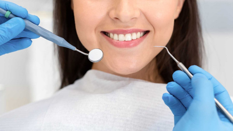 “La odontología debe innovar sin perder el lado humano”: experto 