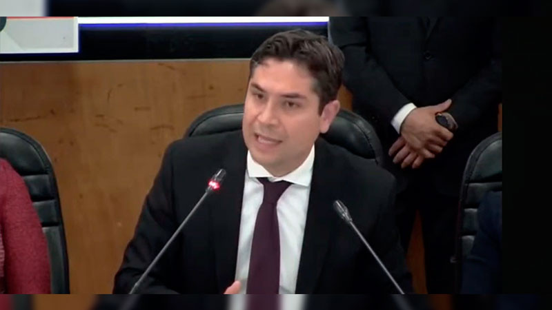 Respuestas del jefe del servicio de administración tributaria (SAT), Antonio Martinez Dagnino, a preguntas de legisladores, durante la reunión de trabajo con la comisión de hacienda y crédito público de la cámara de diputados  