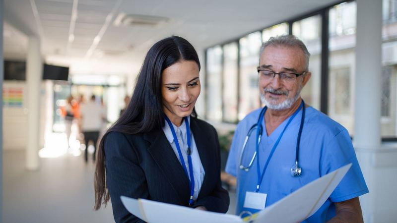 Aprende a diseñar y ejecutar planes estratégicos en administración de salud 