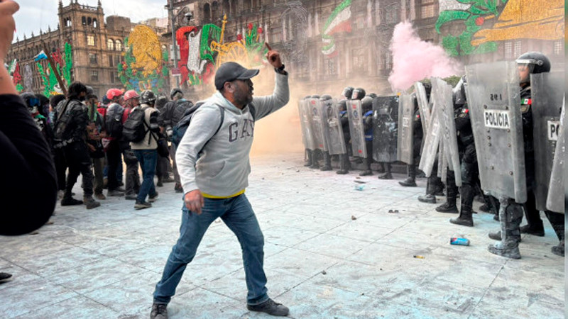 Vandalismo en marcha del 2 de Octubre deja pérdidas estimadas de 55 mdp en CDMX 