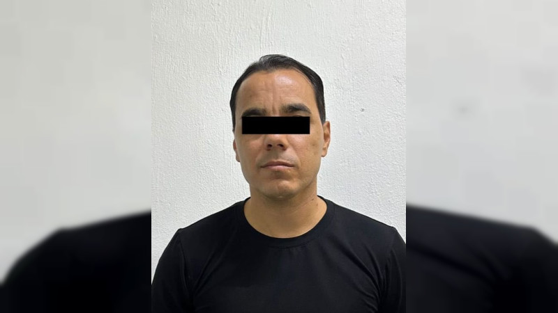 Detienen al exfutbolista Omar Bravo, histórico goleador de Chivas, por abuso infantil  