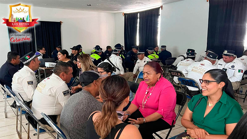 Ayuntamiento de Los Reyes impulsa taller de sensibilización sobre la violencia contra la mujer 