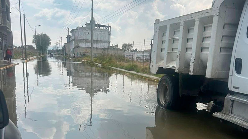 Denuncia regidor del Ayuntamiento de Metepec la falta de atención del alcalde en inundaciones de San Lucas Tunco  