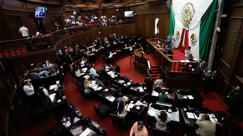 Congreso de Michoacán Reforma la ley en pro de la reintegración social y laboral de migrantes repatriados 