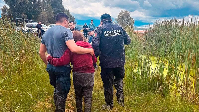 Localizan sana y salva a mujer que se había extraviado en Huandacareo, Michoacán  