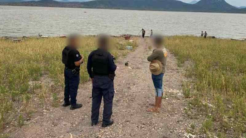 Hallan sin vida a hombre desaparecido en la presa de Infiernillo, en Michoacán 