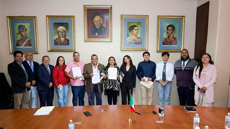 Firma Ayuntamiento de Quiroga y CBTis 094 de Pátzcuaro convenio para fortalecer la formación profesional de jóvenes estudiantes 