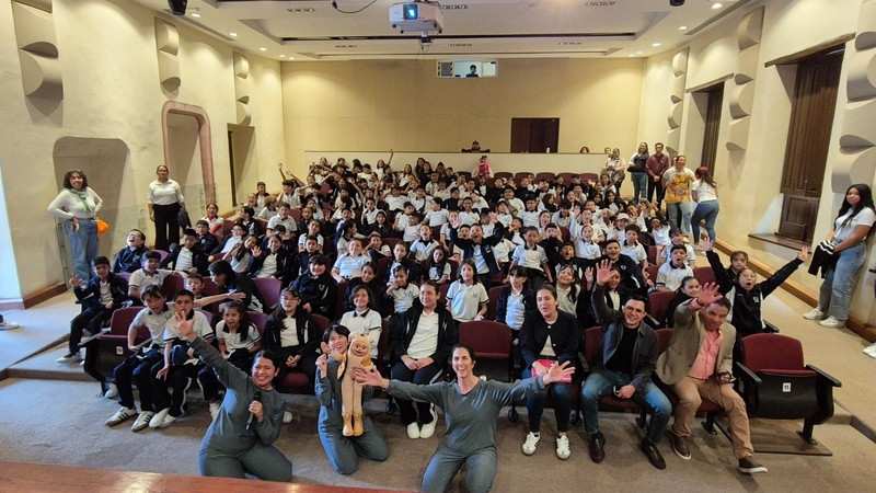Arrancan SECULT y USEBEQ el Programa de Artes Escénicas en la Escuela 