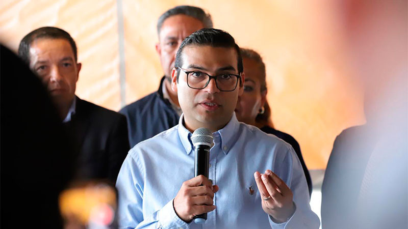 Gina Guzmán tiene las puertas de Acción Nacional abiertas para poder construir en favor de los queretanos: Martín Arango  