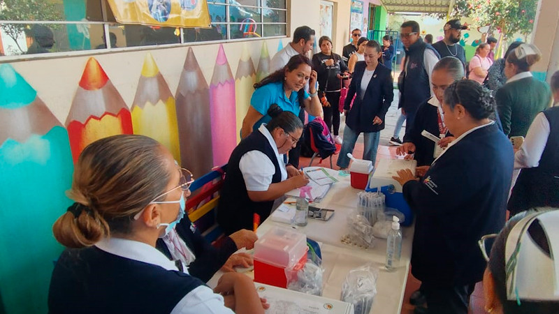 Arranca la campaña de vacunación invernal 2025-2026 en Uruapan 