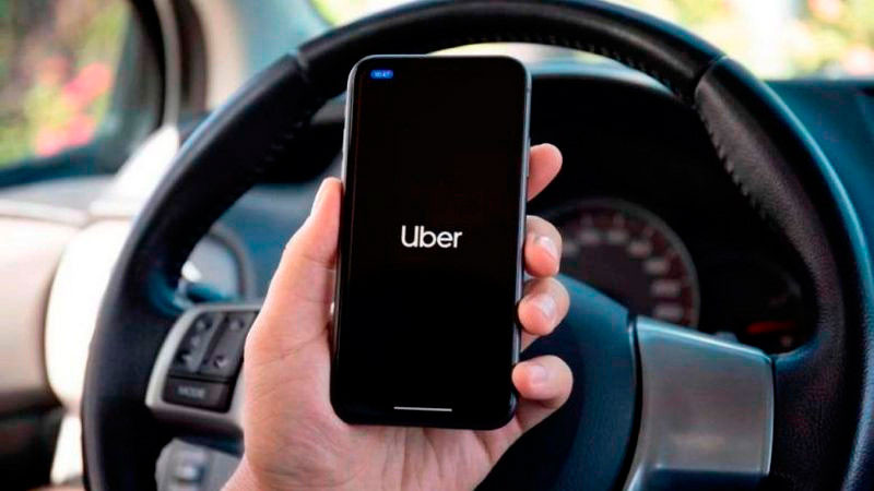 Choferes de Uber suspenden viajes al aeropuerto de Morelia, Michoacán, por ola de agresiones: Intereses buscan instalar monopolio del transporte 