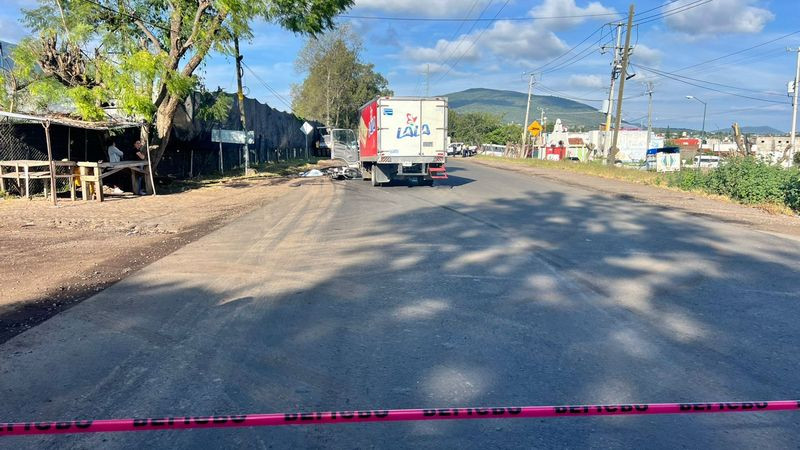 Muere adulto mayor tras accidentarse en su motocicleta en Jacona, Michoacán 