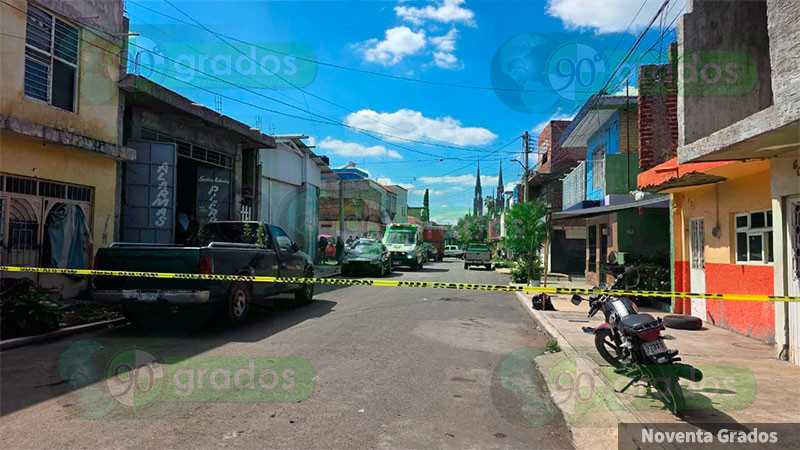 Ultiman a tiros a un individuo en la colonia Ejidal Sur de Zamora, Michoacán 