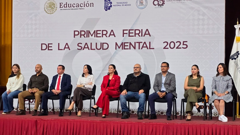 Especialistas de la FGE Michoacán imparten ponencias sobre bienestar emocional y prevención del delito 