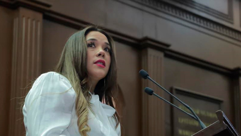 Propone Xóchitl Ruiz reforma al Código Familiar para agilizar trámites en casos de personas desaparecidas en Michoacán 