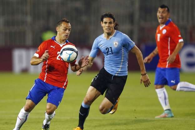 Chile derrota 1-0 a Uruguay y es semifinalista de Copa América 2015 