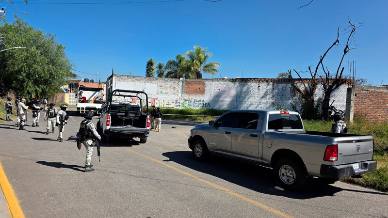 Localizan cuerpo sin vida frente a templo, en Celaya, Guanajauto 