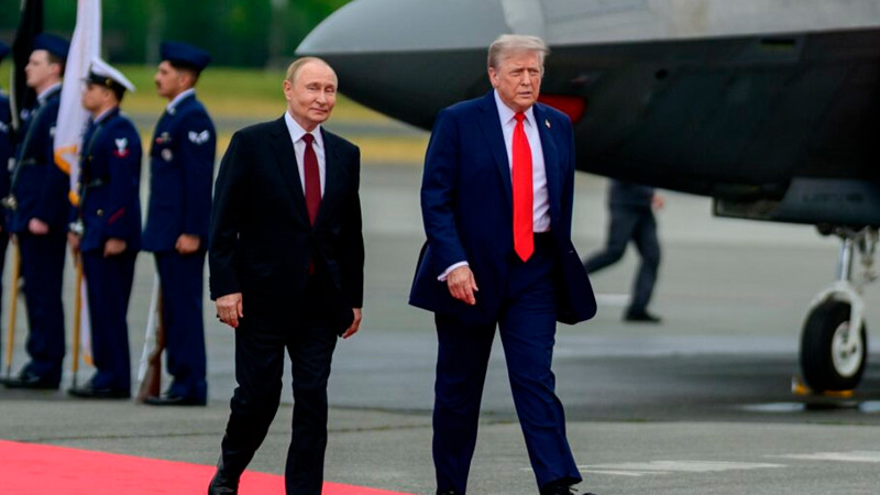 Cumbre Trump-Putin no será en "un futuro inmediato", informa la Casa Blanca 