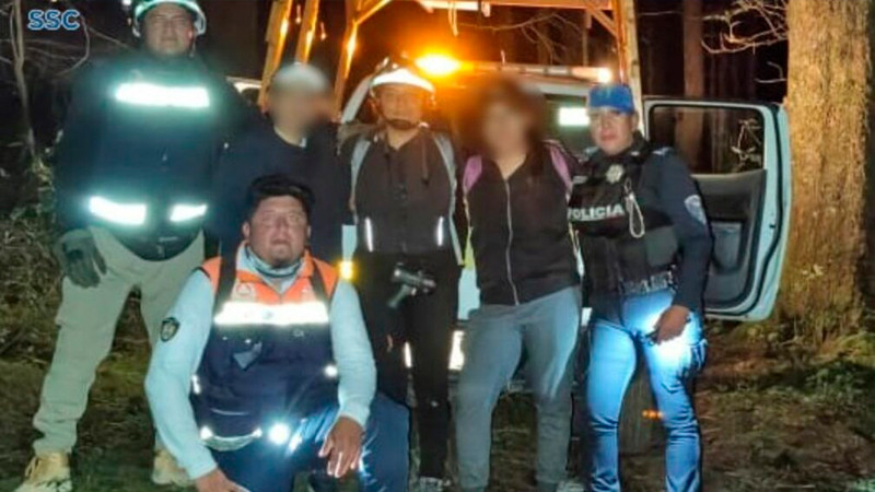 Rescatan a dos mujeres extraviadas en parque Los Dinamos, en CDMX 