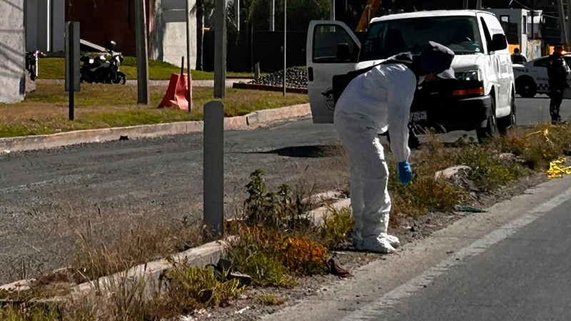 Mujer pierde la vida atropellada en la autopista federal 57 México-Querétaro  