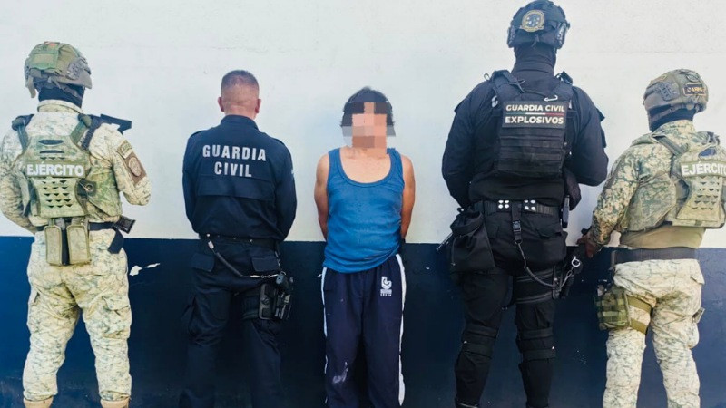 Blindaje Apatzingán: Detienen a un sujeto en posesión de un arma de fuego y 7 artefactos explosivos