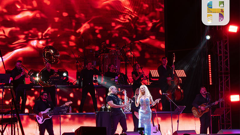 Marisela la Dama de Hierro, se presentó con rotundo éxito en el Foro de Espectáculos de la Feria de Todos los Santos 