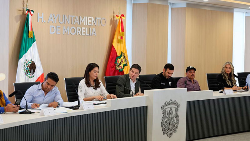  Gobierno de Alfonso Martínez da certeza jurídica a vecinos de El Terrero 