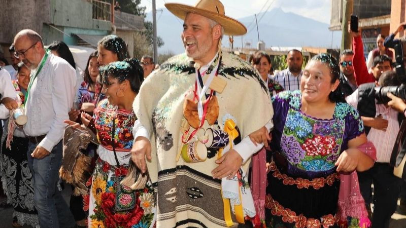 Michoacán avanza en justicia social; 163 mil habitantes de 48 comunidades indígenas en autogobierno: Bedolla