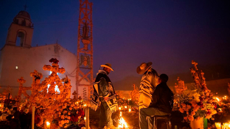 Noche de Muertos en Michoacán, una celebración única en el mundo: Sectur 
