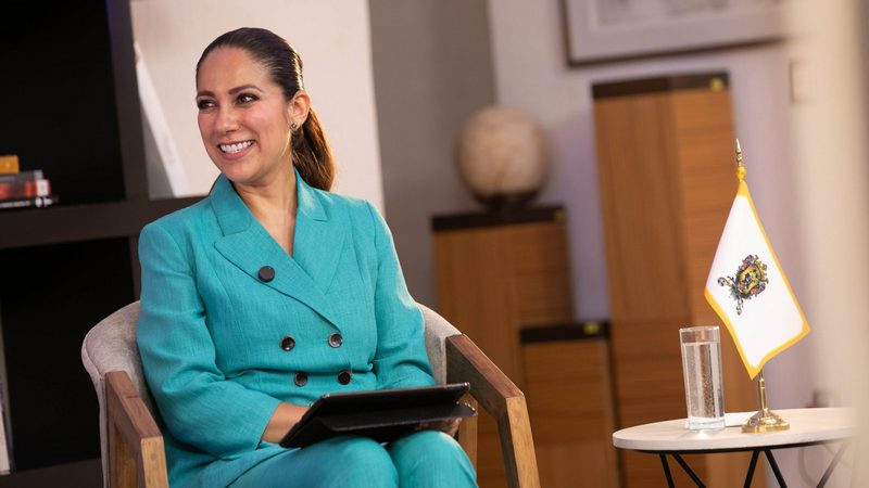 Anuncia Gobernadora de Guanajuato obligatoriedad de certificado de no deudor alimentario para ingresar en el servicio público estatal