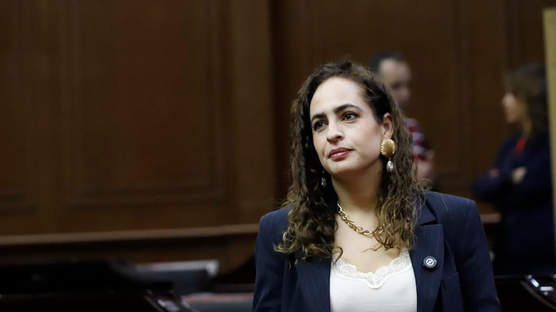 Presenta Sandra Arreola iniciativa para sancionar el robo a cuentahabientes en Michoacán 