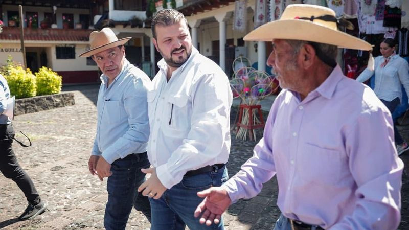 Carreteras libres en Michoacán para recibir a turistas en Noche de Muertos: Raúl Zepeda 
