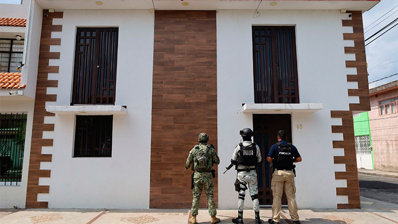 Tras cateos aseguran más de mil dosis de estupefacientes y detienen a dos personas en Morelia, Michoacán  