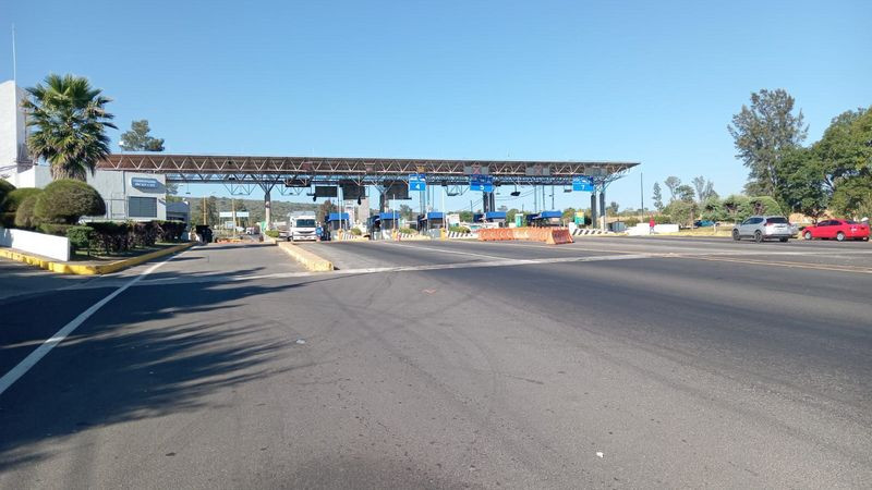 Libre tránsito en autopistas de Michoacán; Segob mantiene atención permanente 