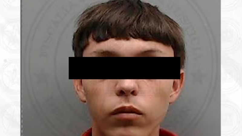 Cae joven sospechoso de embestir a madre e hija con un auto robado en Hermosillo, Sonora 