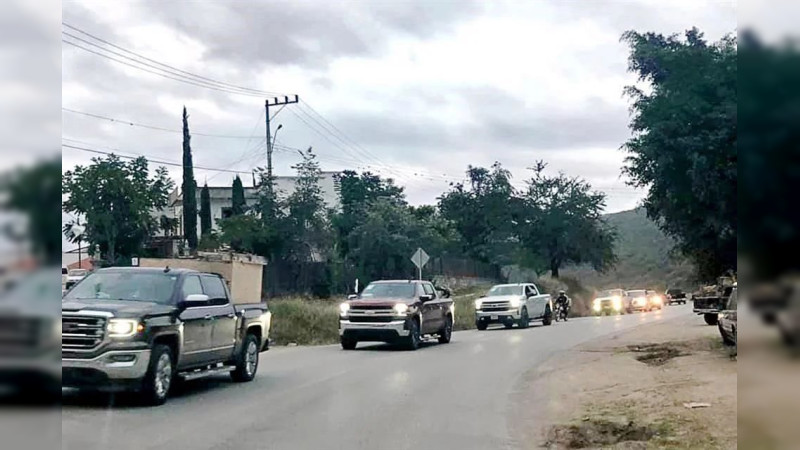 Balacera en región Pátzcuaro, Michoacán, desata operativo intermunicipal; convoy de camionetas habría protagonizado el enfrentamiento 