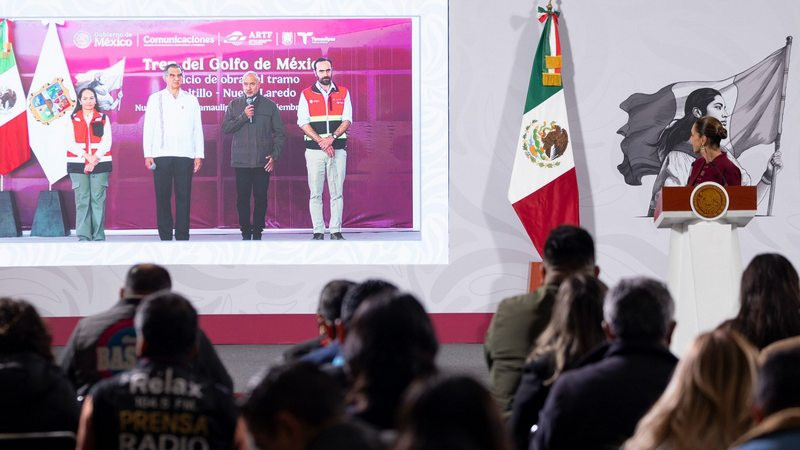 Encabeza Claudia Sheinbaum banderazo de obra del Tren del Golfo de México 