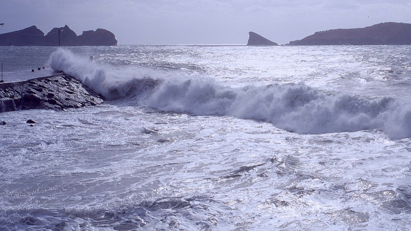 Casi un millón de personas evacuadas en Filipinas ante la inminente llegada del supertifón Fung-wong 