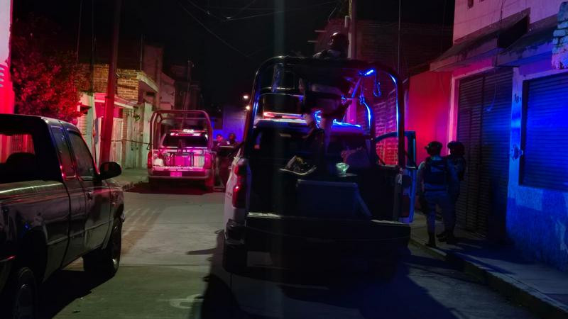 Atacan a tiros a sujeto en calles de Zamora, Michoacán 
