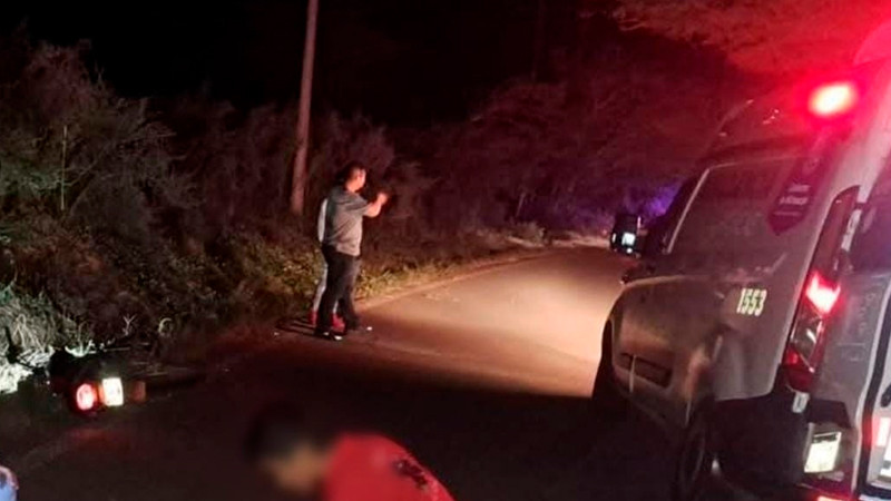 Muere hombre tras sufrir accidente en Nocupétaro, Michoacán; su hijo resultó ileso 