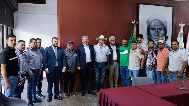  Ratifica Bedolla apoyo de precio de garantía para el arroz a productores 