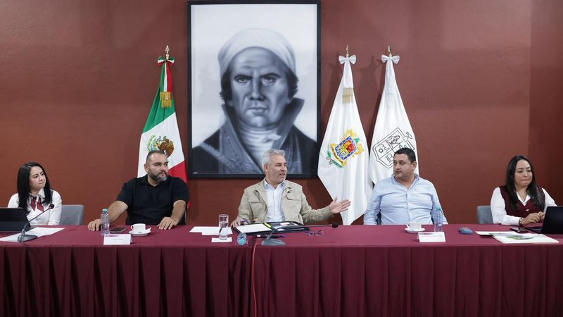 Asegurada renovación del transporte público de Uruapan: Bedolla 