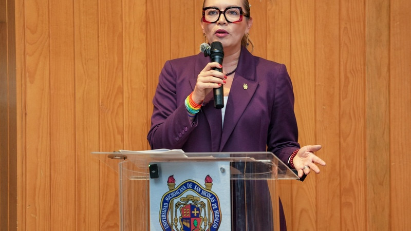 La UMSNH ha generado revoluciones, ha levantado la voz ante las injusticias, pero no genera violencia: Yarabí Ávila 