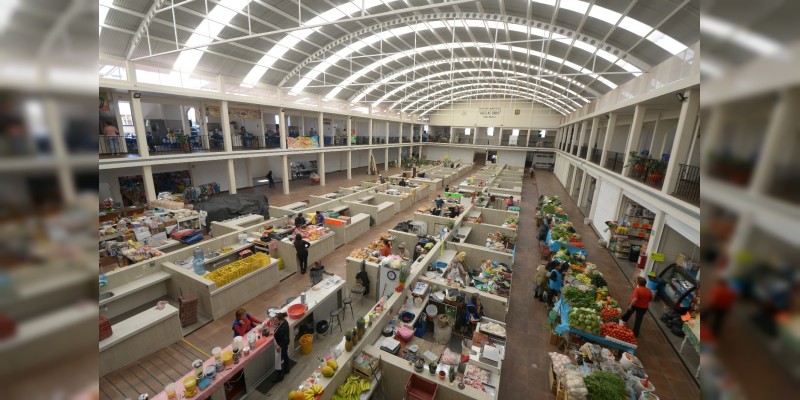 Gobierno Municipal proyecta al Mercado Nicolás Bravo como el primero en el país en garantizar productos kilo por kilo 